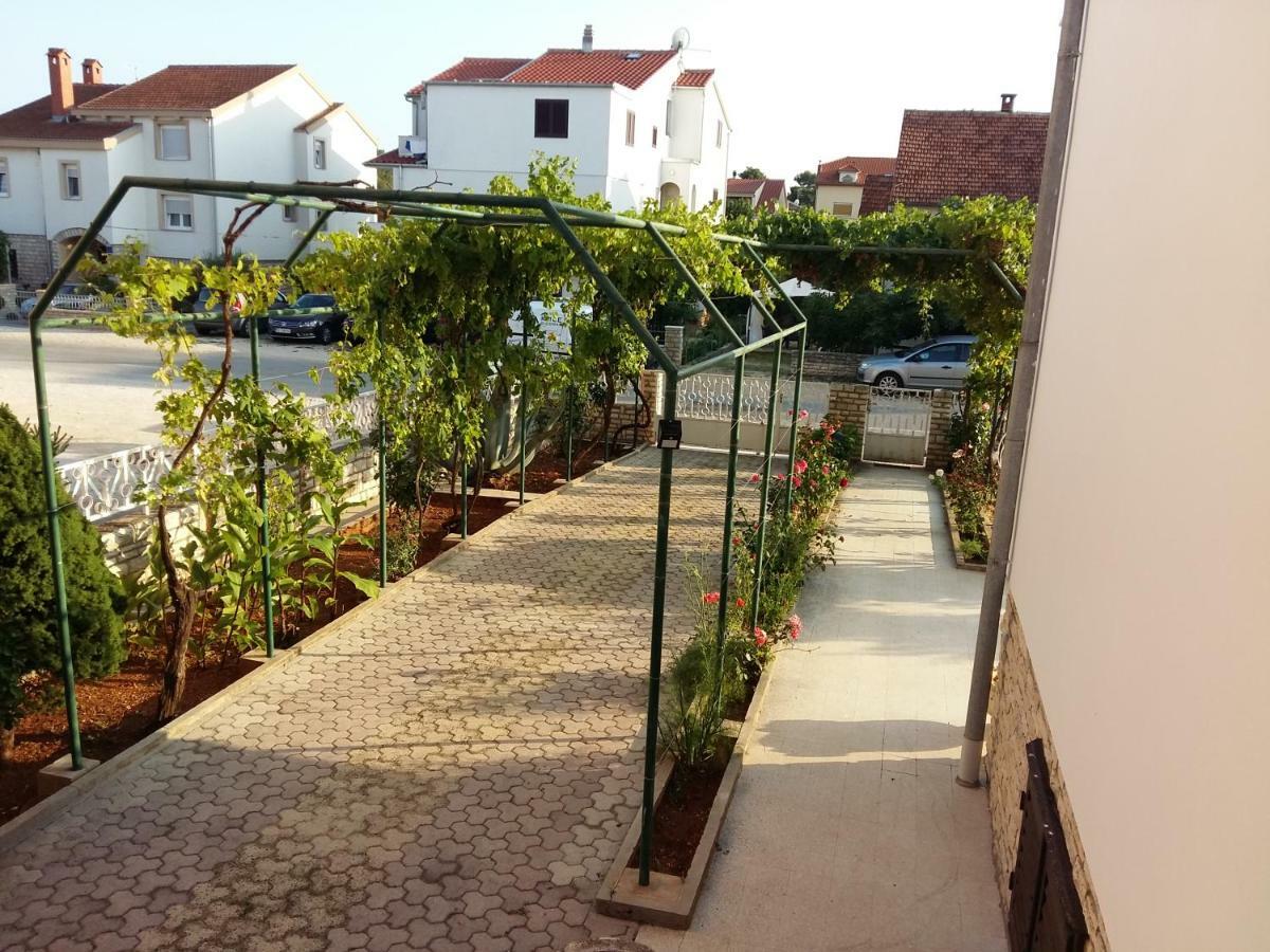 Villa Feodora Biograd Na Moru Exterior photo