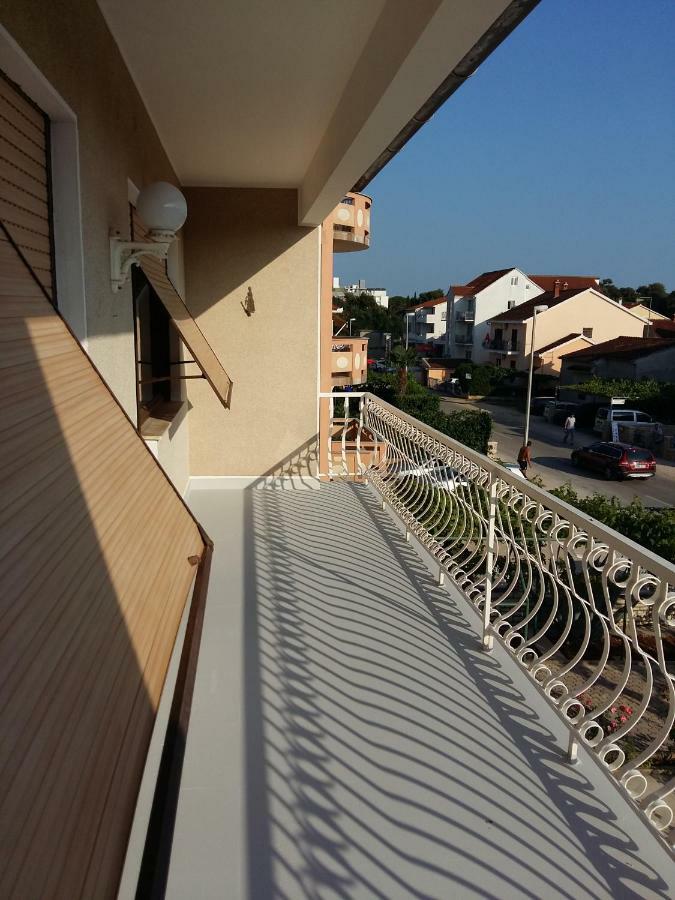 Villa Feodora Biograd Na Moru Exterior photo